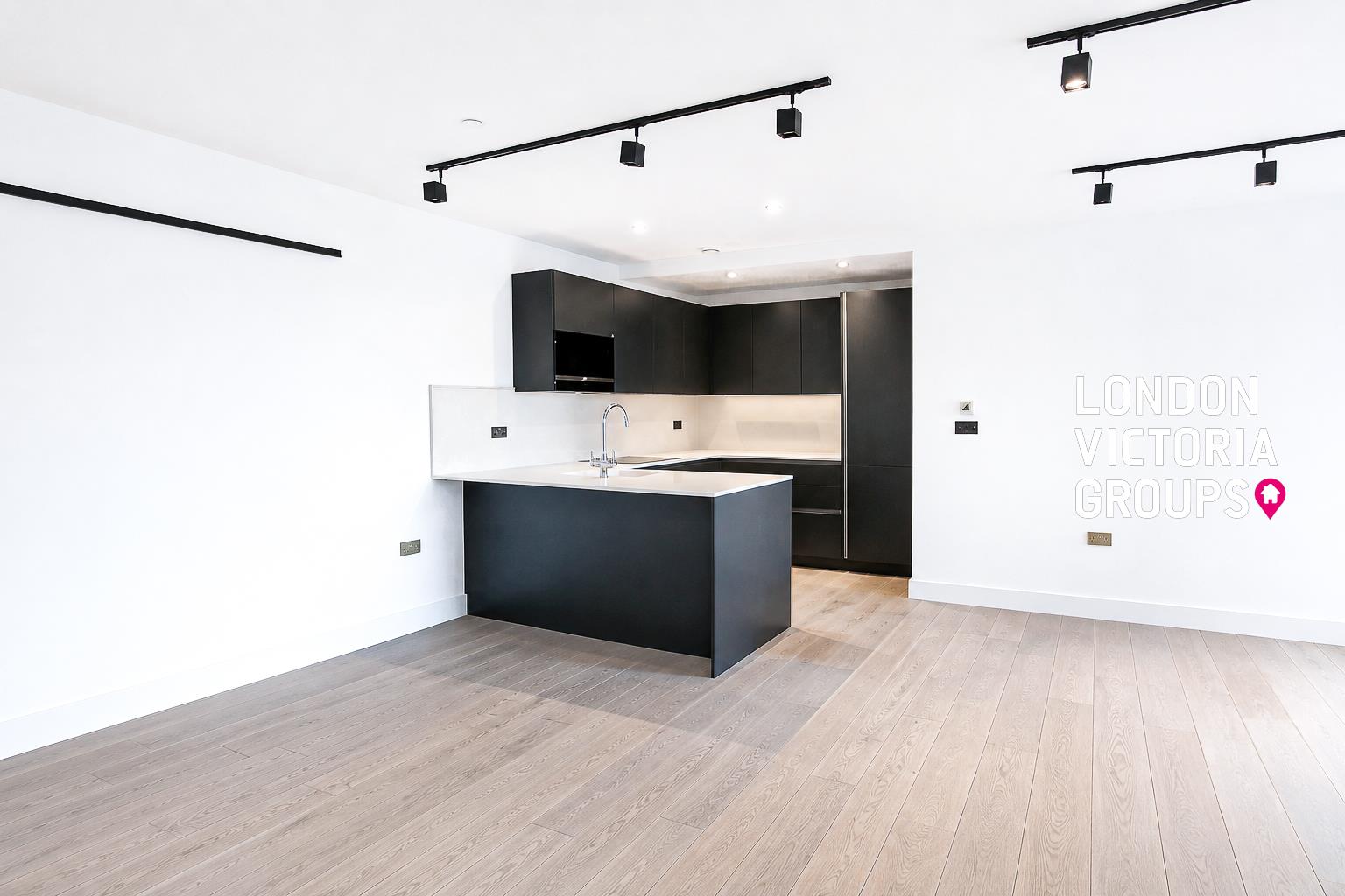 2 bed property in 5 New Tannery Way, London